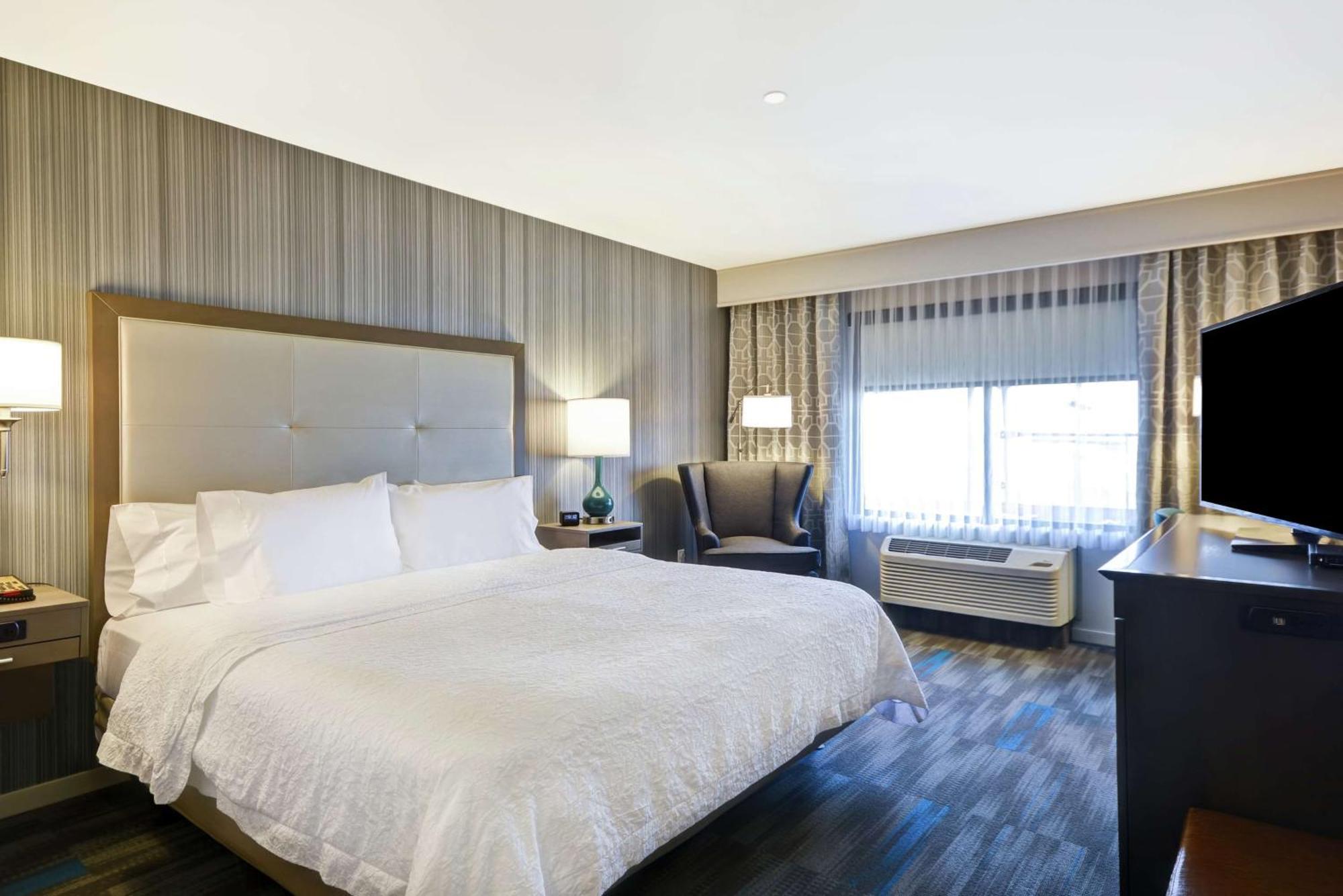 Hotel Hampton & Los Angeles Airport 3*