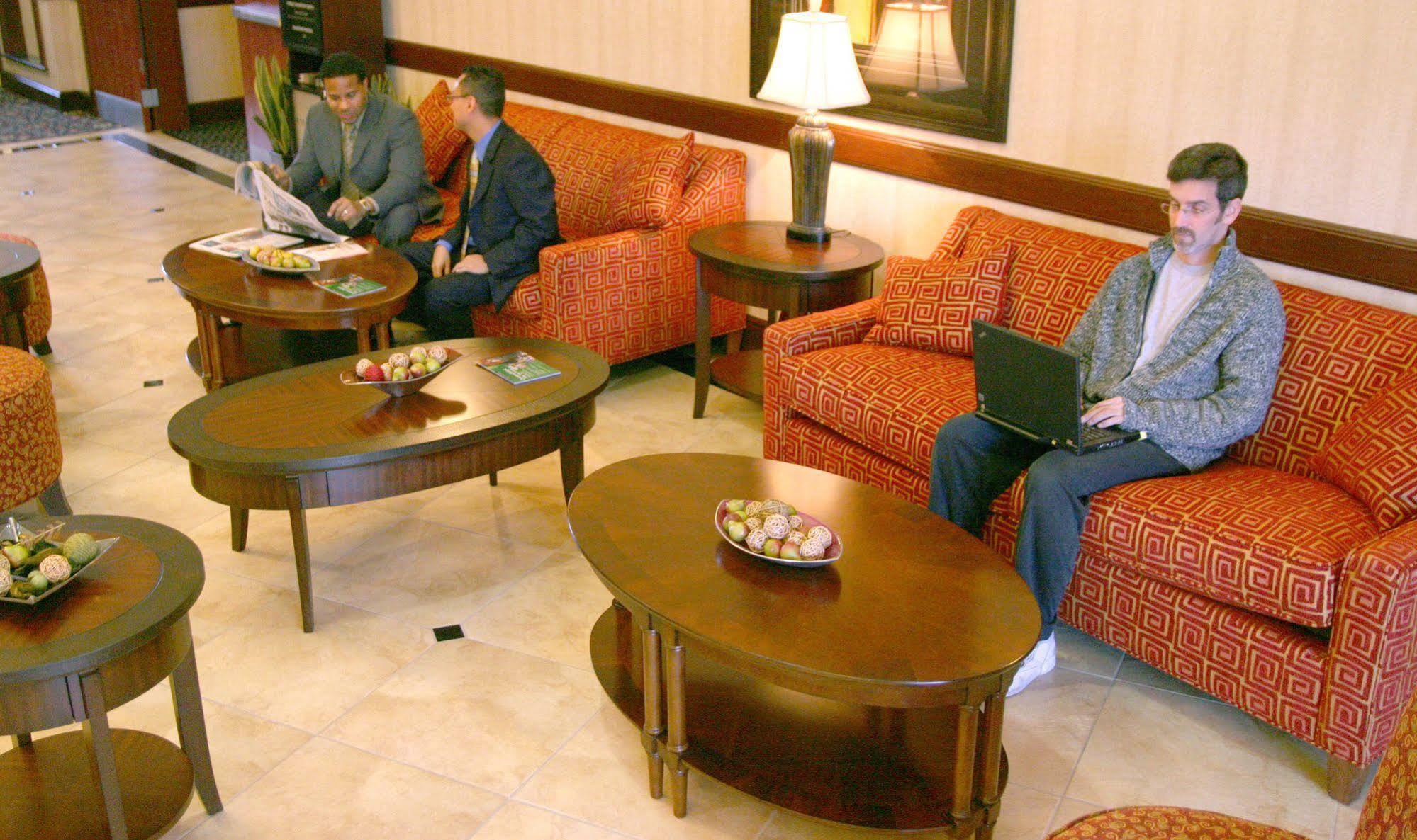 Hampton & Los Angeles Airport Hotel Burbank