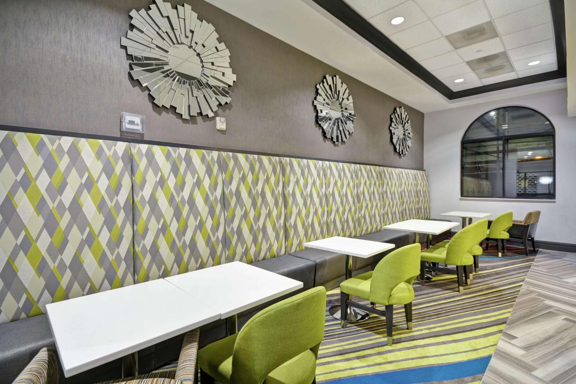 Hampton Inn&suites Angeles Airport Burbank